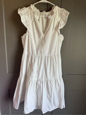 a loves a White Cotton Ruffle Tiered V-Neck Dress Size Medium M
